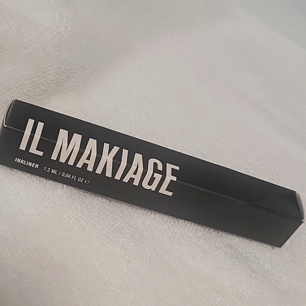 DONATED - IL MAKIAGE Eyeliner in Black